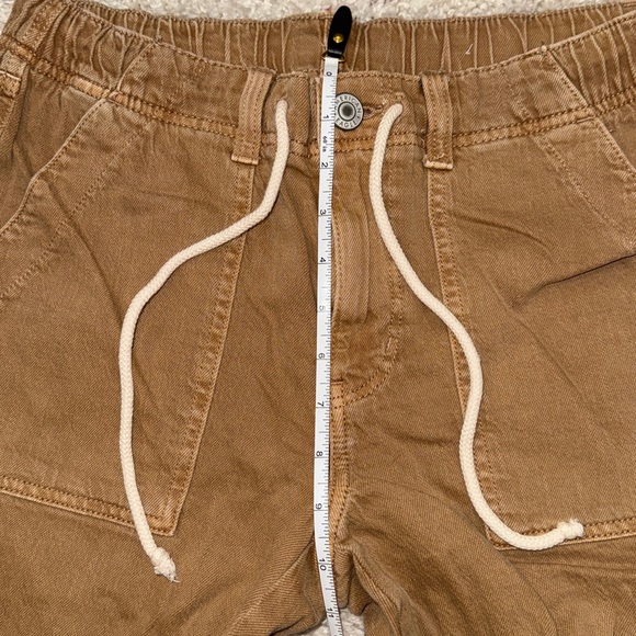 American Eagle Stretch Tomgirl Utility Jogger - Picture 8 of 11